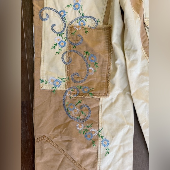 RARE!! Free People We The Free Y2K Yellow Patchwork Embroidered Crop Pant - Picture 3 of 16